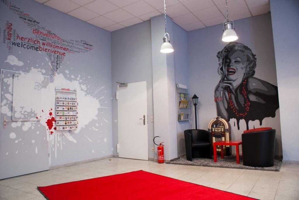 Hostel Die Etage East Βερολίνο Εξωτερικό φωτογραφία